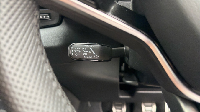 Skoda Karoq 1.5 TSI Sportline Edition 5dr Petrol Estate - Image 59